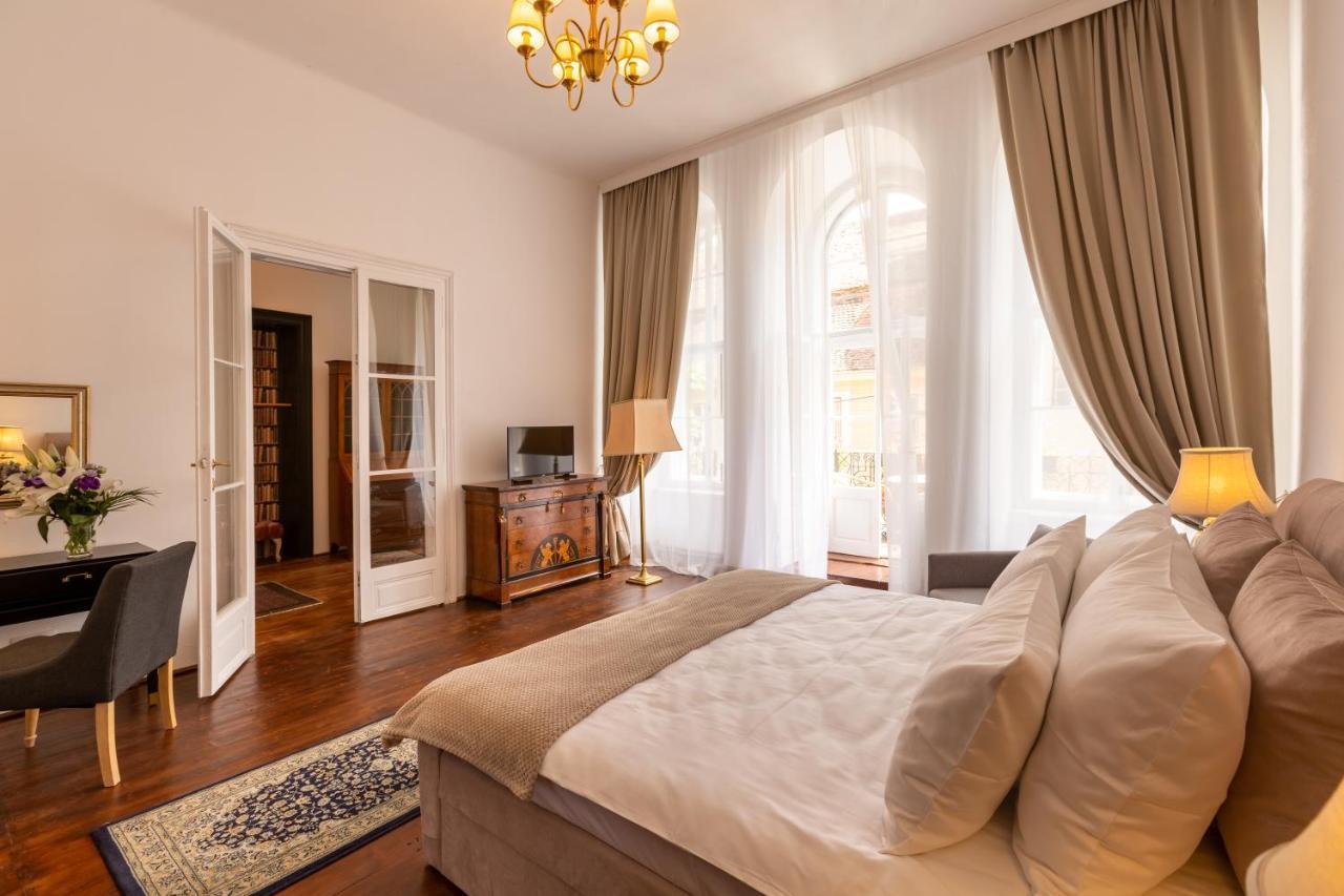 St Andrew'S Apartments ซีบิว ภายนอก รูปภาพ